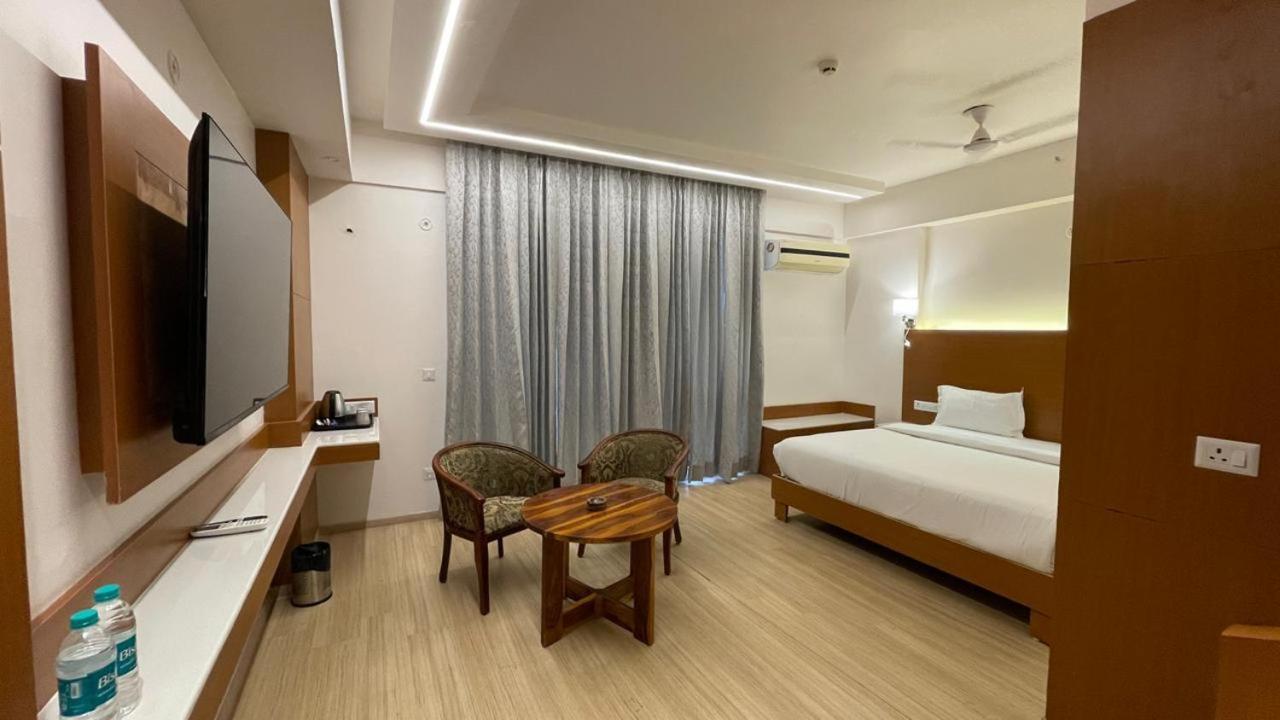 The Grace Residency - Gomtinagar, Lucknow Apart otel Dış mekan fotoğraf
